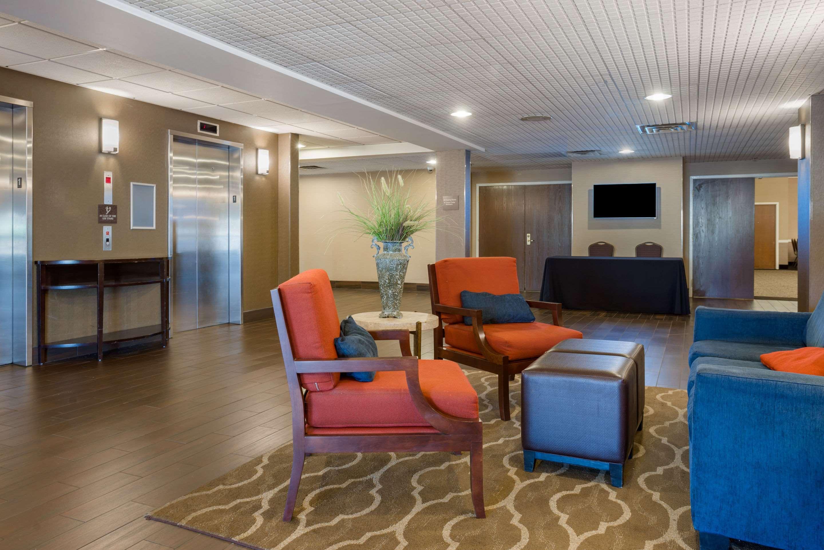 Comfort Suites Bethlehem Near Lehigh University And Lvi Airport Экстерьер фото